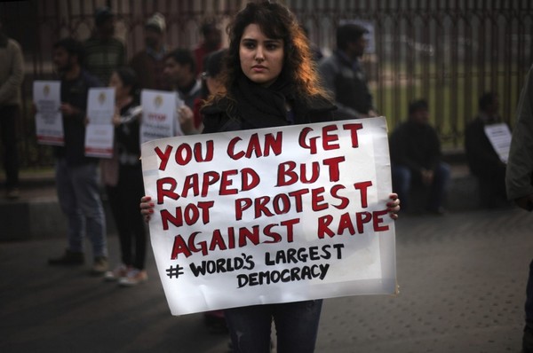 Indiaian-woman-protests.jpg